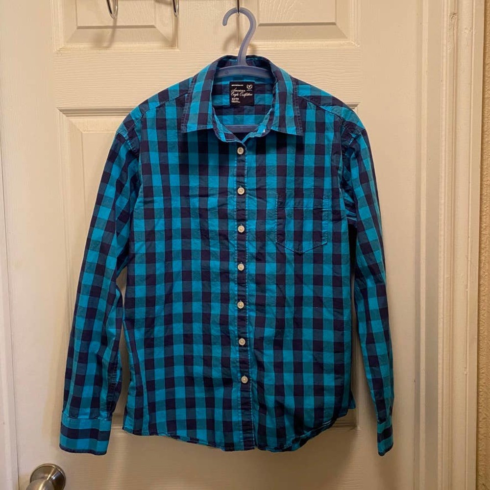 American Eagle Turquoise and Navy Boyfriend Fit Checkered button down - XS